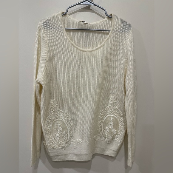 Darling London Long White Knit Sweater with Lace appliqué on the front - Picture 1 of 6